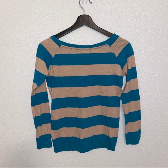 Wetseal top - Picture 3 of 3